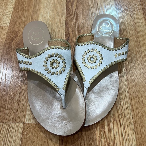 Jack Rogers Women's White Sandals - Picture 1 of 2
